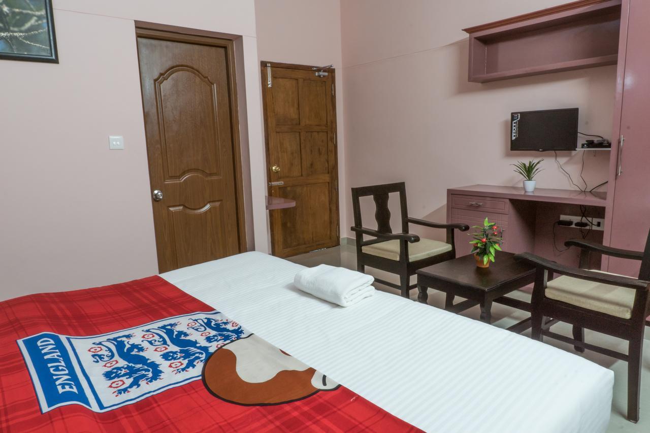Clirind Resort Athirappilly Zewnętrze zdjęcie